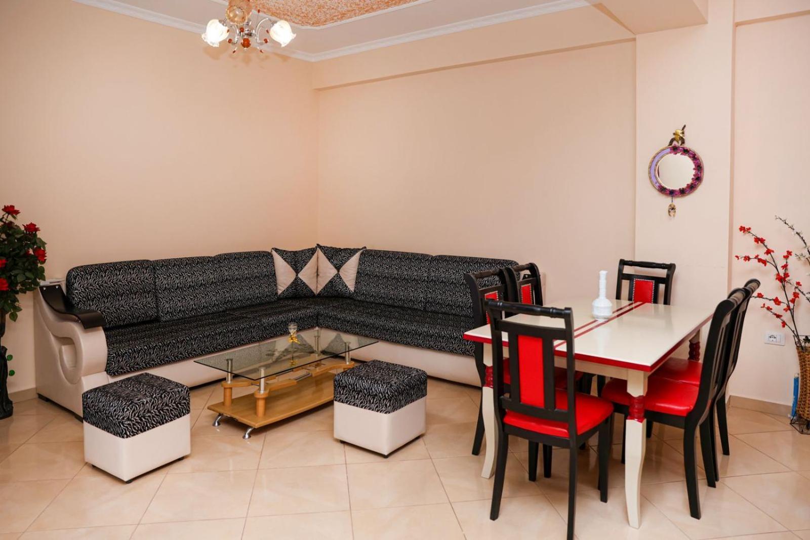 Rio'S Apartment Berat Luaran gambar